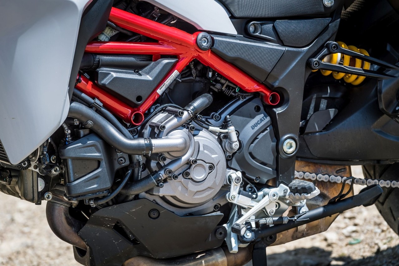 Ducati Multistrada 950 S - Kawasaki Versys SE Gran Tourer: fun touring